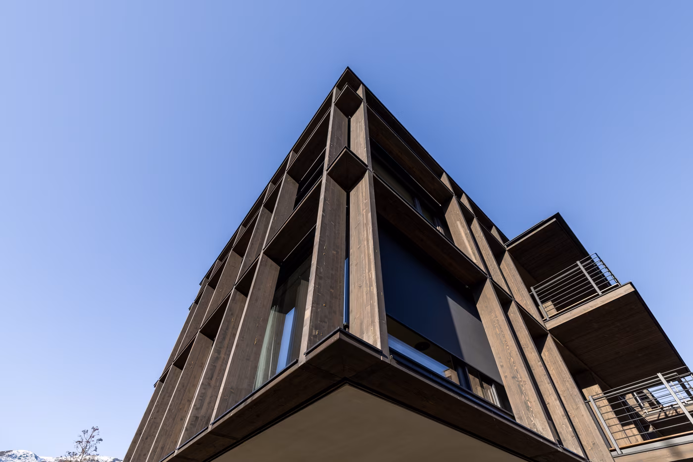 Fassadenaufbau aus Holz